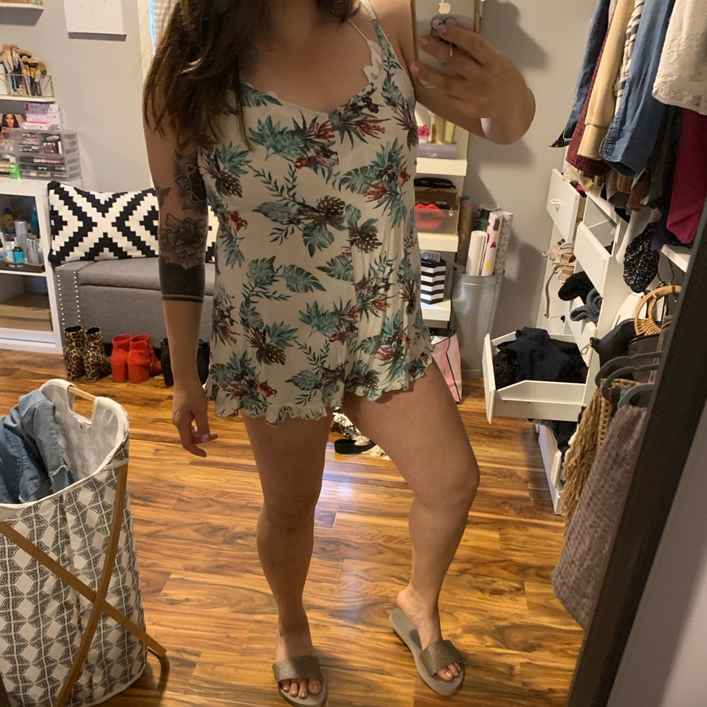 Roxy tropical romper